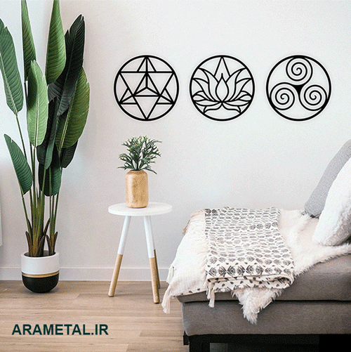 دیوار کوب فلزی طرح خورشید و باد و ابر کد 2013