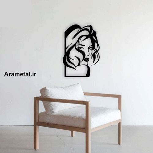 دیوار کوب فلزی چهره نیم رخ دختر کد 2027